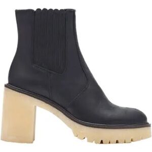 Free People | James Gum Sole Heeled Leather Chelsea Boot Black Size 38